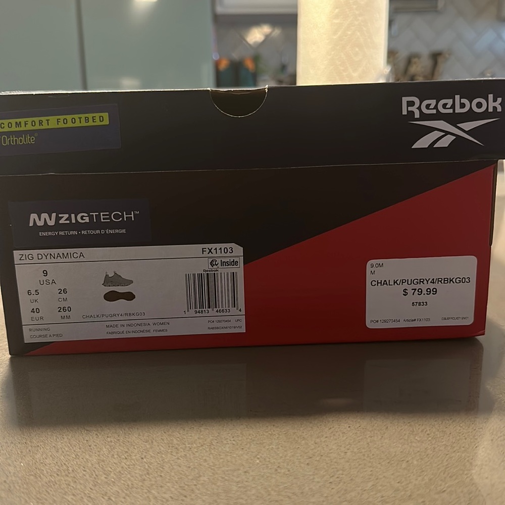 Reebok zig tech size 9 woman’s